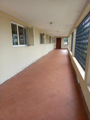 arrendo e vendo moradia em Magoanine cmc