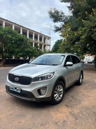 Kia Sorento 2016 4WD