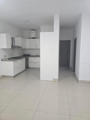 Arrenda-se Apartamento T2 no Condomínio Joss Village_Bairro Triunfo