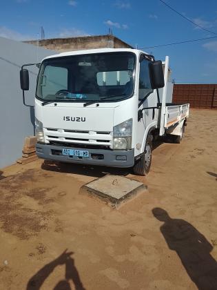 Isuzu