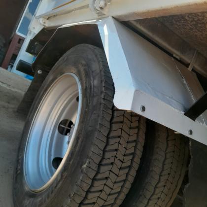 Isuzu