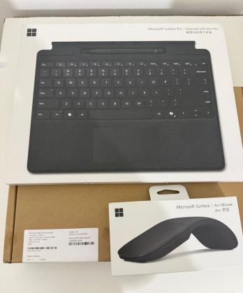 Surface Pro 11TH edition Core Ultra 7 16GB Ram 256GB SSD Black + Keyboard with Slim Pen + Arc Mouse