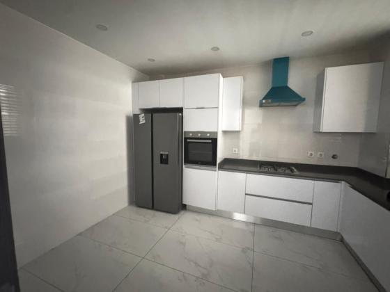 Arrenda-se Apartamento T3 no Condomínio Green Vier