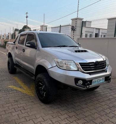 TOYOTA HILUX D4D 3.0cc 4x4 2010