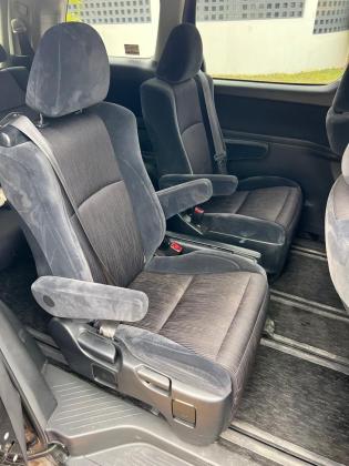Toyota Vellfire 2010 4X4