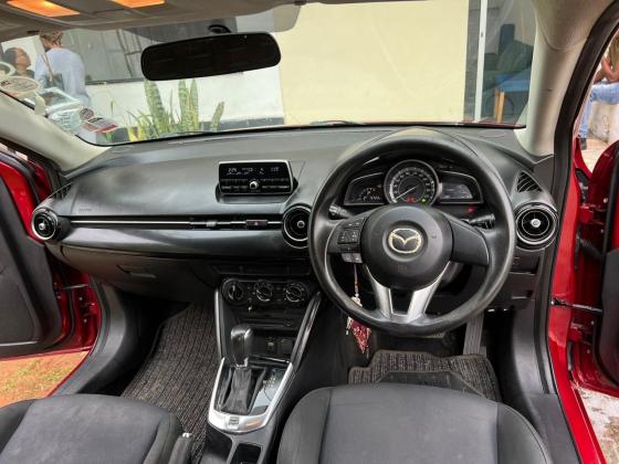 Mazda Demio 2015
