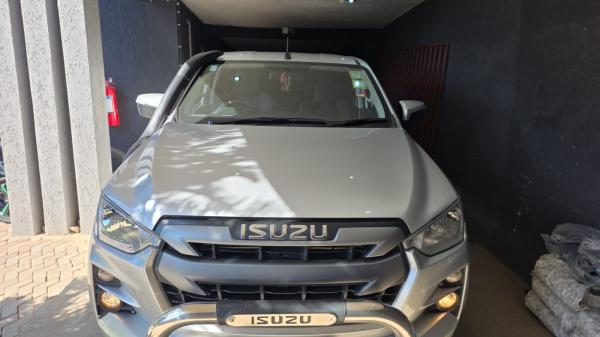 Isuzu D-Max 2024 Automática 4X4