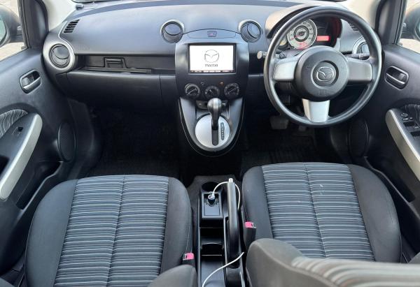 MAZDA DEMIO RÉCEM IMPORTADO 1.3 2008