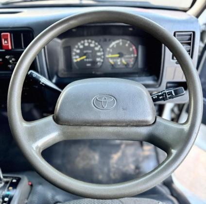 TOYOTA DYNA 3L AUTOMÁTICA 2Ton