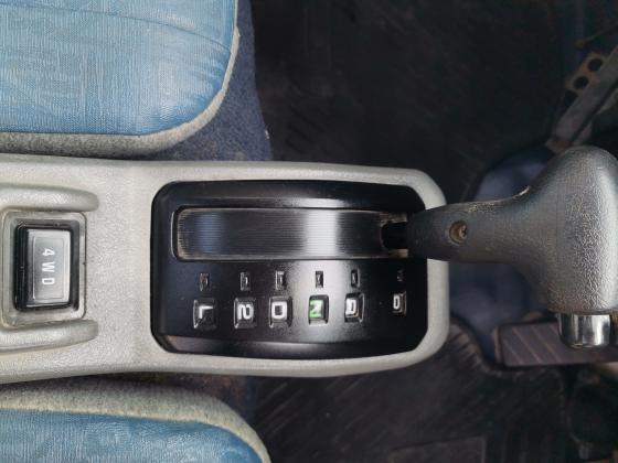 Mitsubishi MiniCab_Modelo 2000