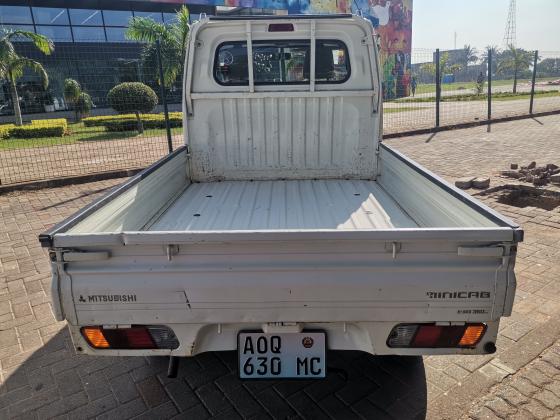 Mitsubishi MiniCab_Modelo 2000