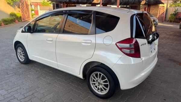 HONDA FIT 1.3 2010 RECEM IMPORTADO