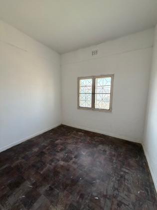 Baixou apartamento espaçoso tipo 2