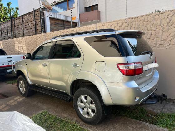 Toyota Fortuner 2009