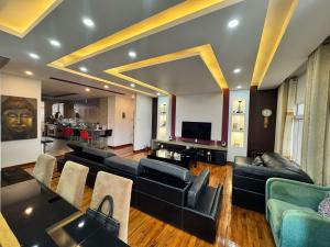 Arrenda-se Apartamento T3 Mobilado na Polana_Proximo à Piscina de Maxaquene