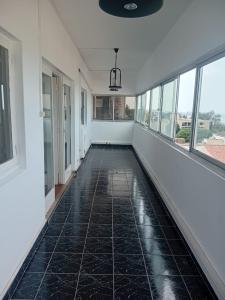 Vende-se Apartamento T4 na Julius Nyerere_Proximo ao Polana Shopping