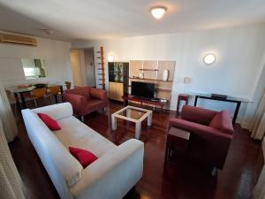 Arrenda-se Apartamento T2 Mobilado na Polana Shopping