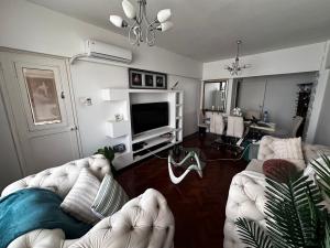 Arrenda-se Apartamento T4 no Alto Maé_Versalhes