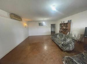 Vende-se Apartamento T3 na Av. Julius Nyerere