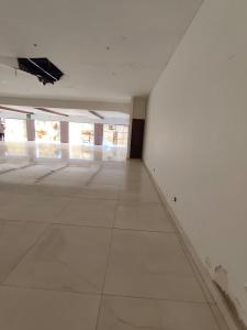 Arrenda-se Estabelecimento Comercial na Baixa_Proximo ao Banco de Moçambique