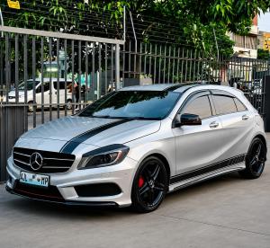 MERCEDES BENZ A200 SPORT 1.6 TURBO