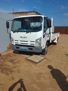 Isuzu