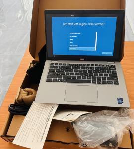 Lap Top Novo Com caixa e todos Acessórios Dell Latitude 5440 UltraBook Machine  Core I5-1345U, 13th