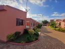 Arrenda-se Vivenda T2 dentro de Condomínio no Bairro Costa do Sol/Pescadores