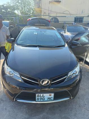 Toyota Auris 2013