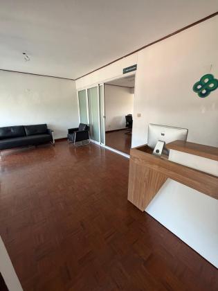 Vende-se moradia T5 (1 suite) com anexo - COOPq