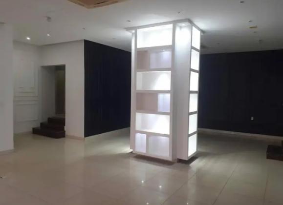 Arrenda-se loja com 90m² de area - POLANA