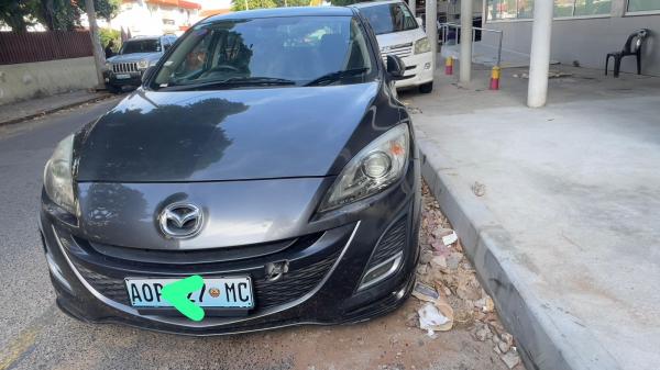 2011 Mazda Axela