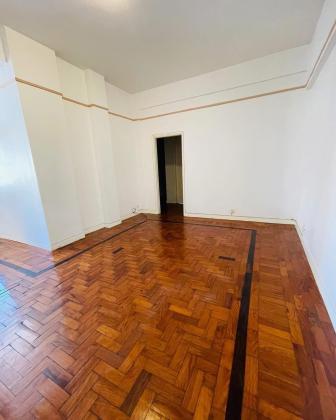 Arrenda-se flat T3 no 2⁰ andar - MIMO'S POLANA