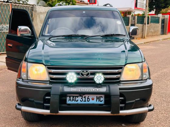 TOYOTA LAND CRUISER PRADO TZ 3.0cc 4X4