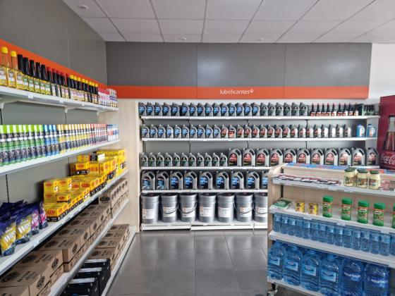 Trespasse de Bombas com loja de conveniencia e 2.500m² de area