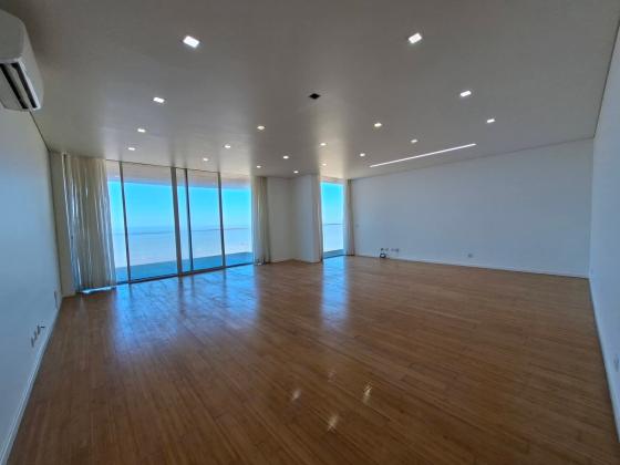 arrendo excelente apartamento de luxo no Zen