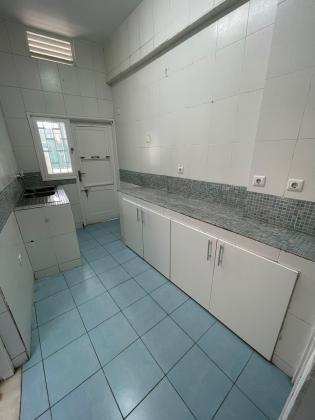 Arrenda-se flat T2 no 2⁰ andar - POLANA