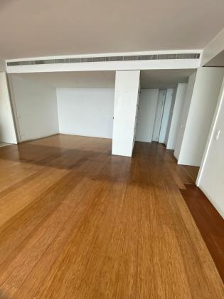 Vende-se flat T3 suite com piscian em predio novo - PLATINUM