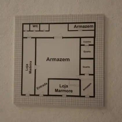 Arrenda-se armazem de 1.100m² com escritorio e recepcao