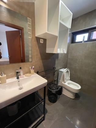 Vende-se moradia T4 (3 suites) com anexo - TRIFUNO VELHO