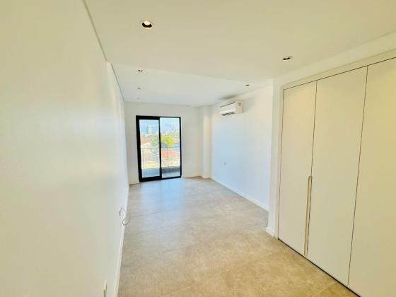 Arrenda-se Apartamento T3 no Palmar_Sommershield II