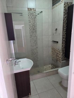 Vende-se flat T3 climatizada no 4⁰ andar - COOP