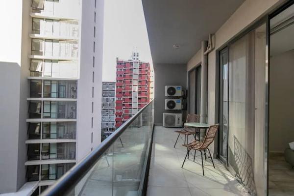 Vende-se flat T2 com piscina e ginasio - POLANA