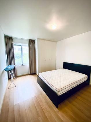 MOBILADA - arrenda-se flat T3 suites com piscina - POLANA