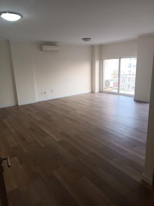 Arrenda-se flat T3 suite em predio novo - POLANA