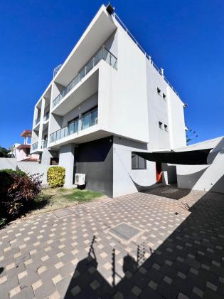 Vende-se moradia T5 (4 suites) com piscina e anexo