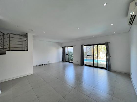 Vende-se moradia T5 (4 suites) com piscina e anexo