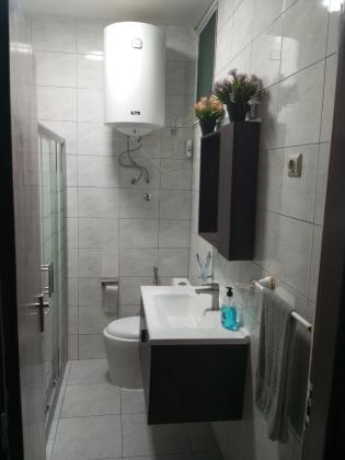 Vende-se flat T3 no 4⁰ andar - HOTEL ROYAL