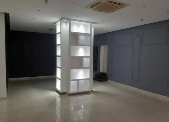 Arrenda-se loja com 90m² de area - POLANA