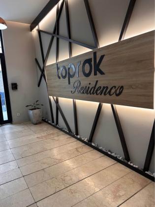 PROMOCAO -> Vende-se flat T3 (2 suites) com piscina e ginásio - TOPRAK